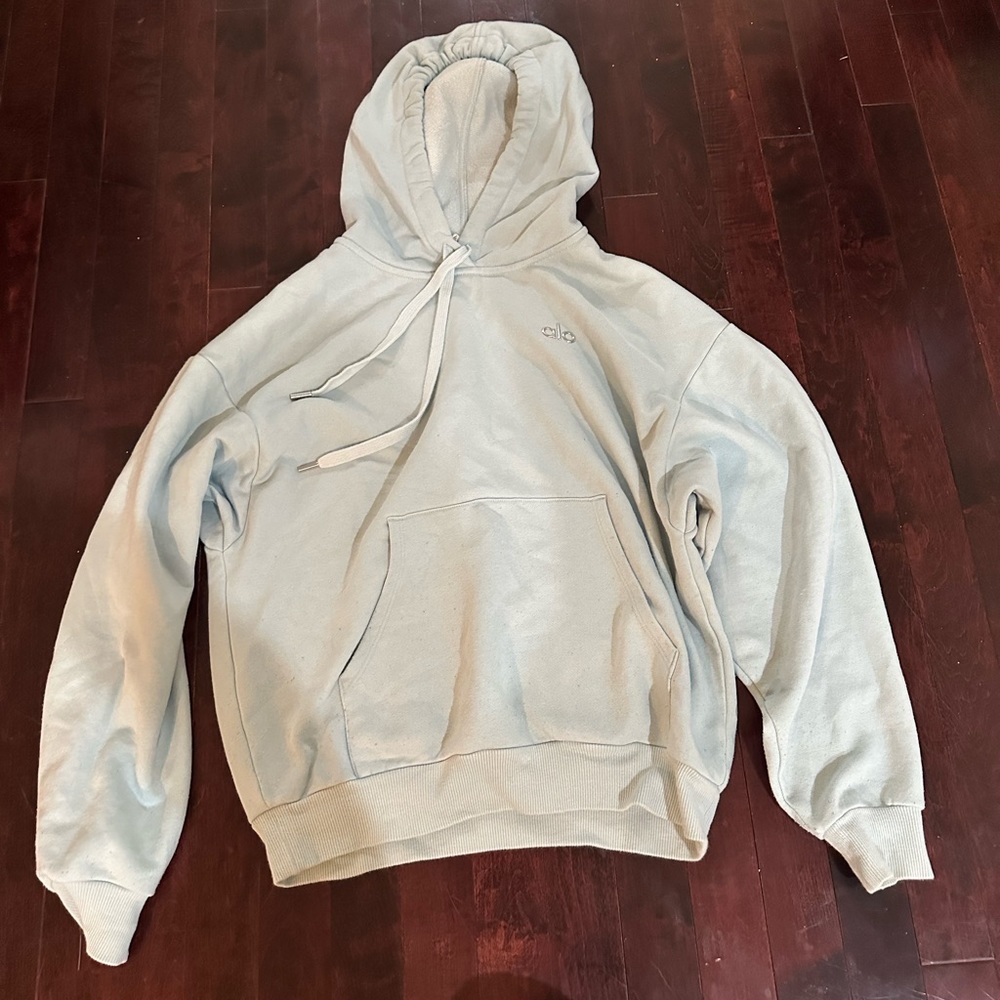 Women’s alo sweatshirt